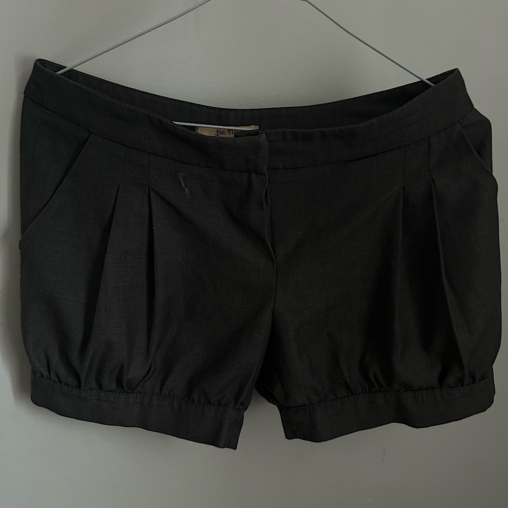 Bel Air gray shorts with puffed legs